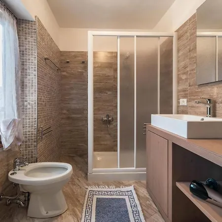 Casa Holidays Moreli Apartment *